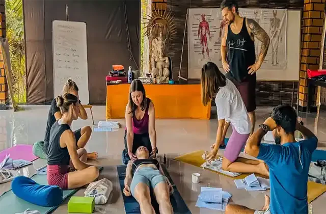 Bali Yoga Ashram - Ayurveda Yoga Teacher Training