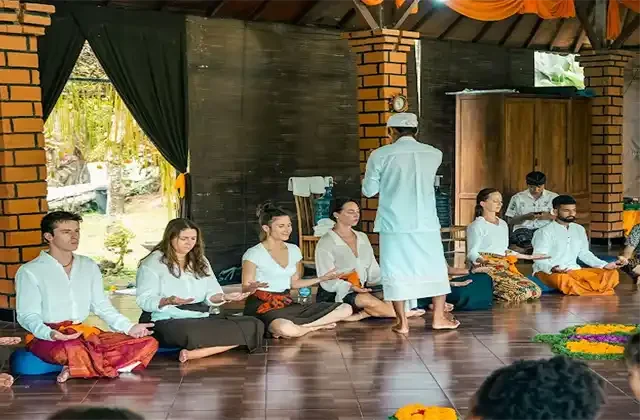 Bali Yoga Ashram - Yoga Instructor Certification Bali