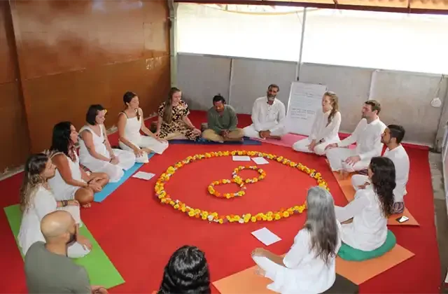 Ek Omkar Yoga School- yoga school in India