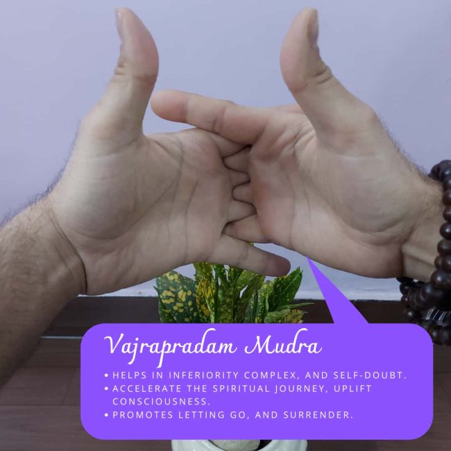 Vajrapradam mudra